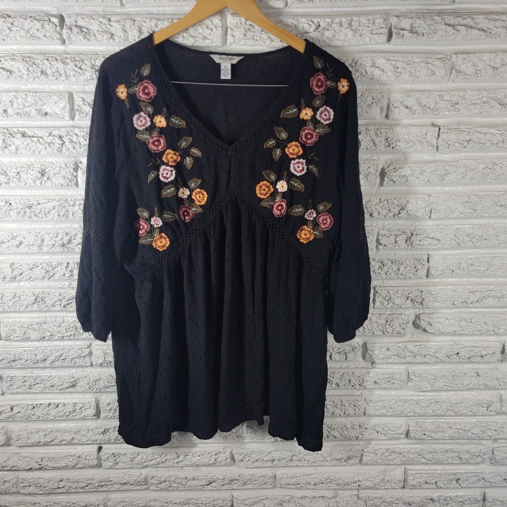 Arizona Jeans Co Women XXL Black Swiss Dot Sheer Embroidered V-Neck Top 3/4 Slee